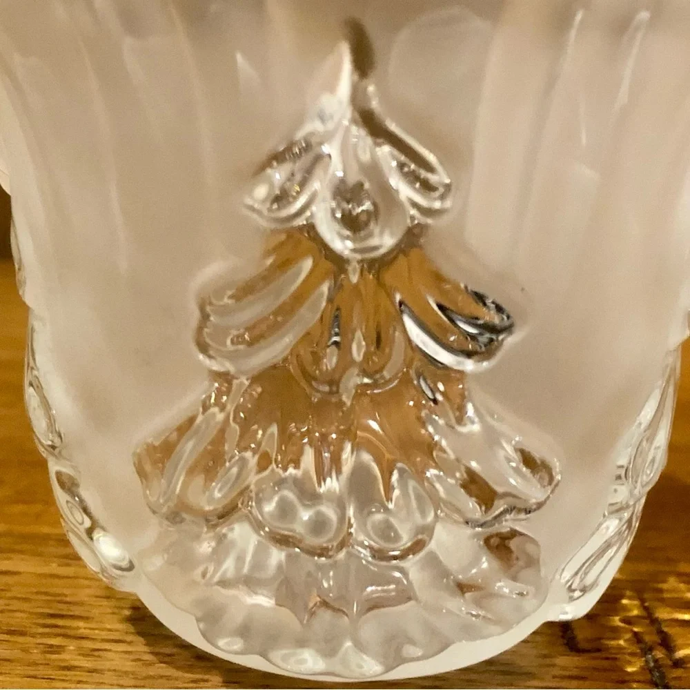 Mikasa Winter Dreams Frosted Crystal Christmas Tree Votive Holder New